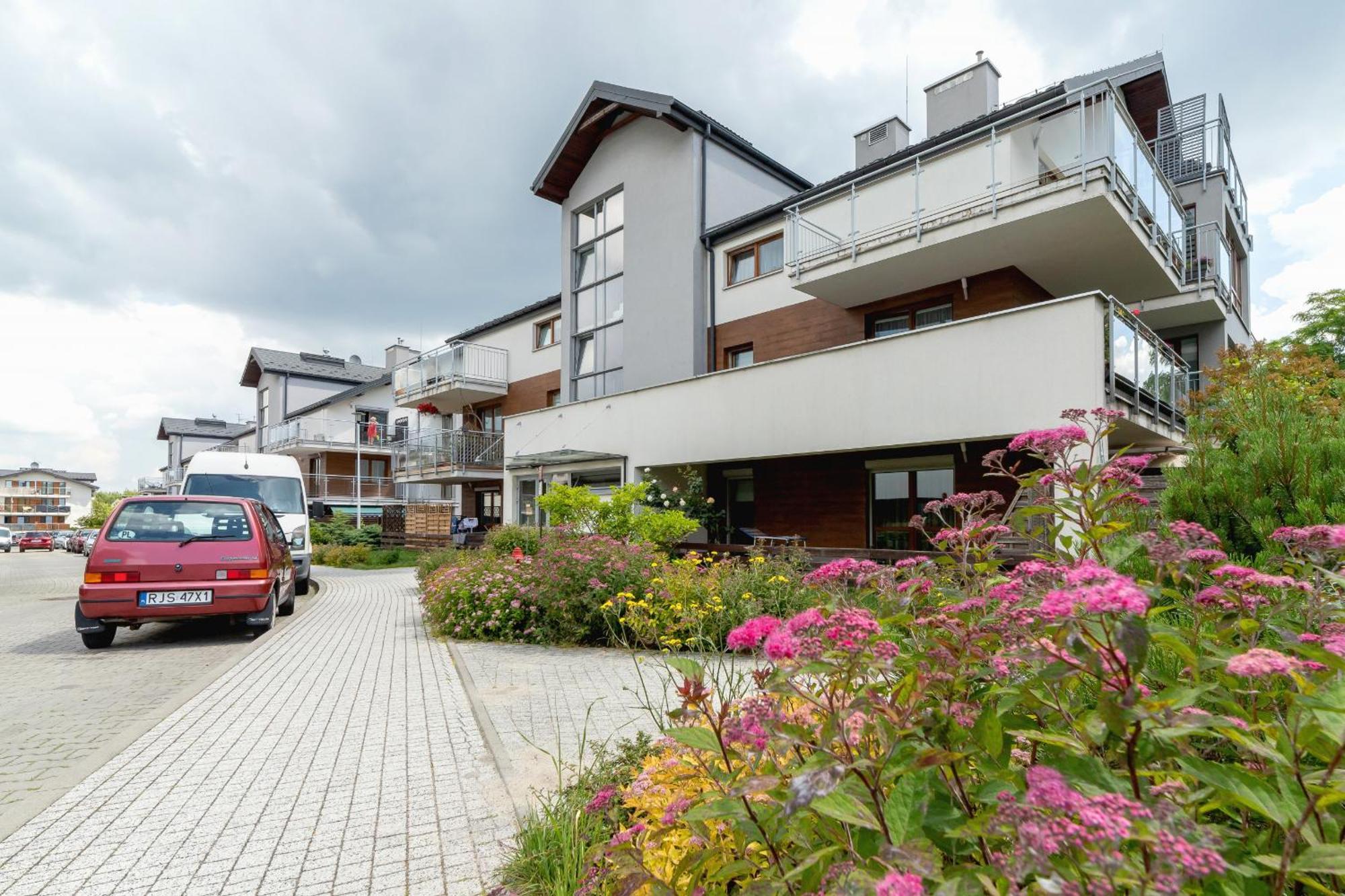 Appartamento Stawowa With Balcony & Parking Cracow By Renters Cracovia