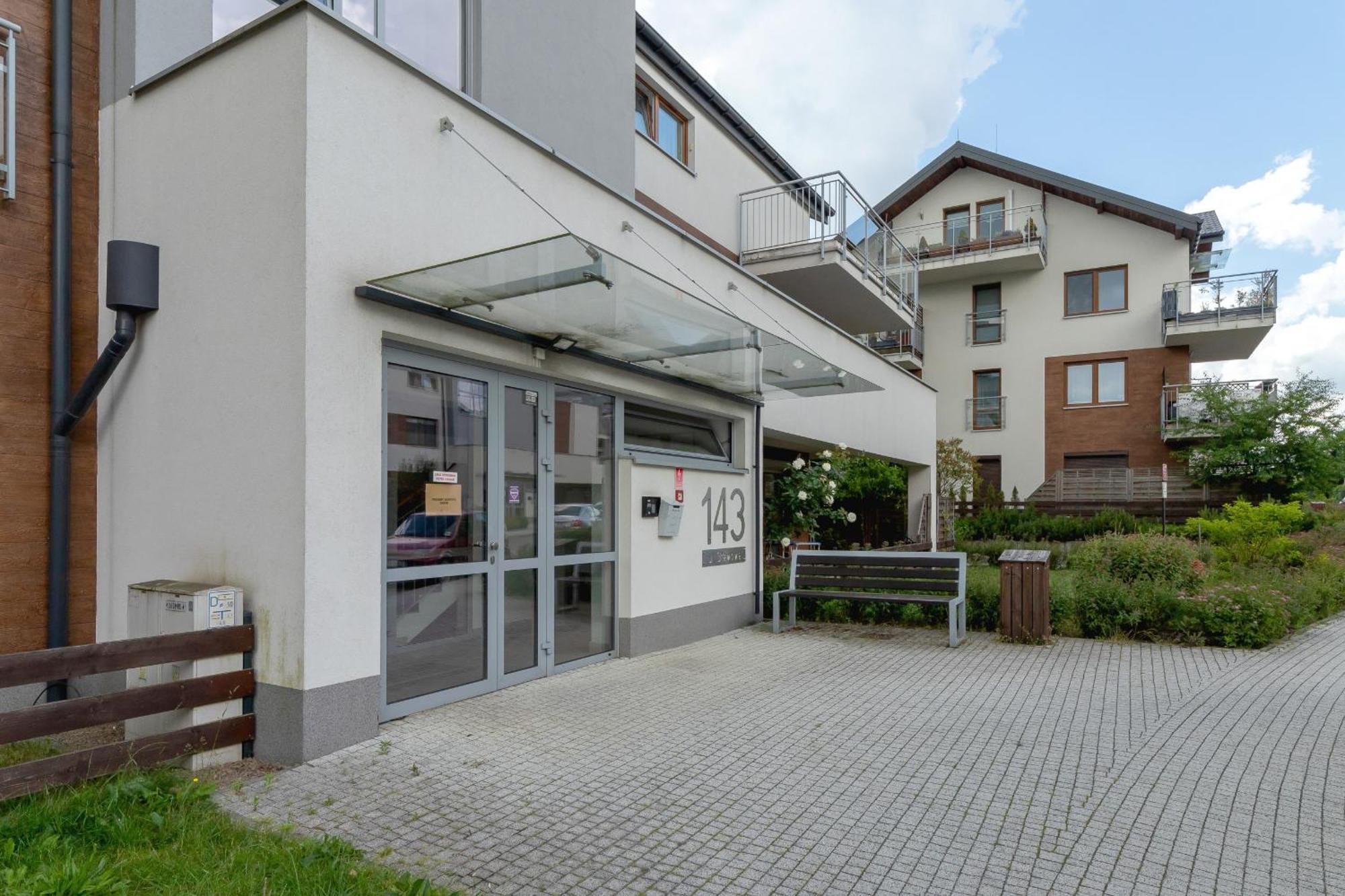 Appartamento Stawowa With Balcony & Parking Cracow By Renters